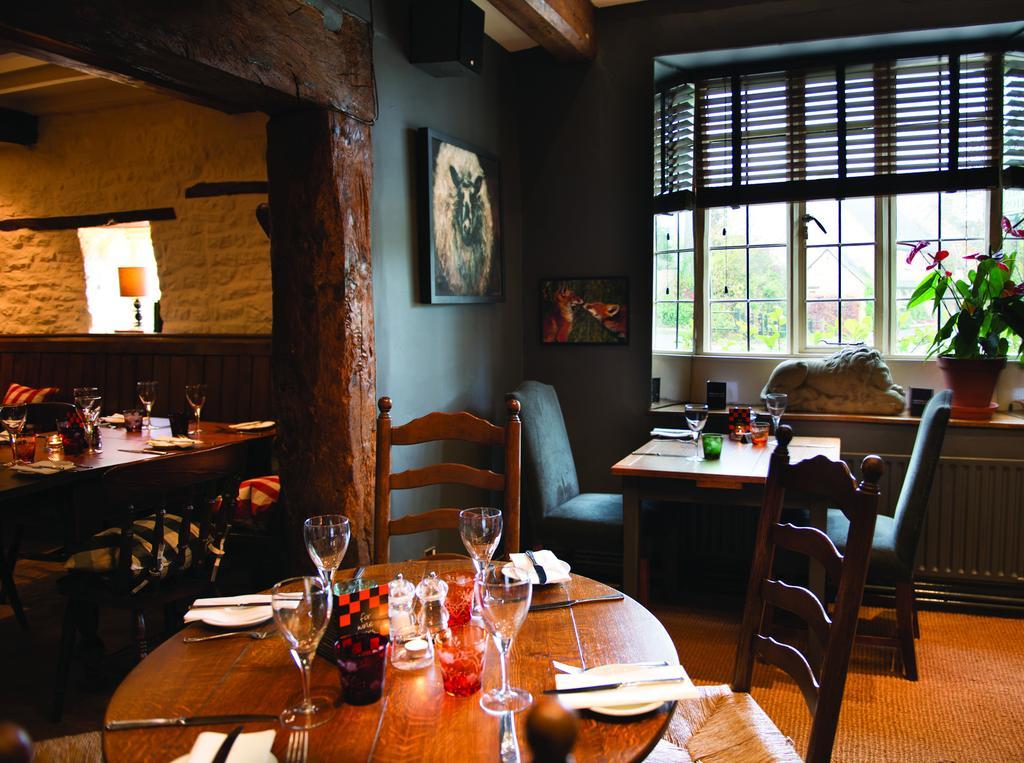 The Red Lion Inn Long Compton Zewnętrze zdjęcie